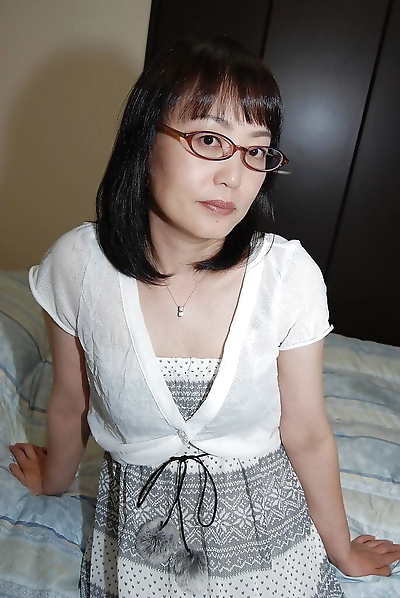 Shy asian lady in glasses strips down and has some pussy vibing fun